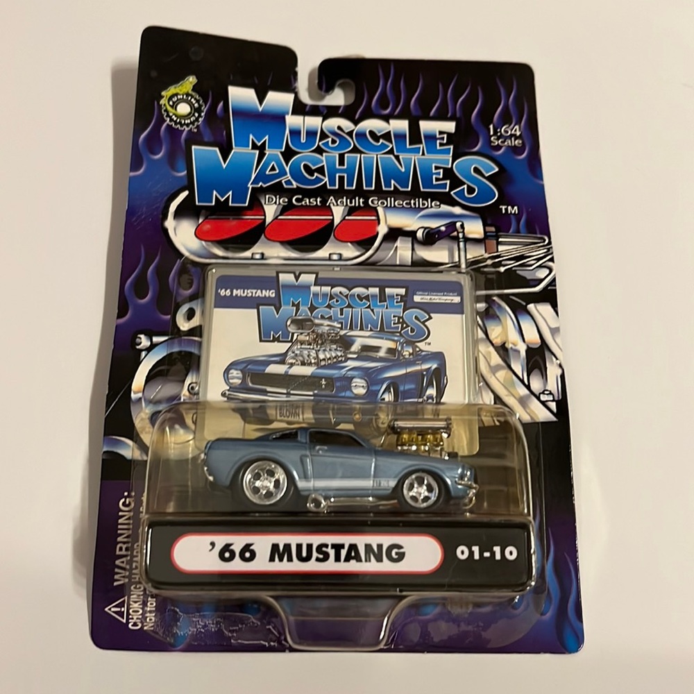 Fun Line Muscle Machines Light Blue '66 Mustang. 1:64 Scale. 01-10 Die Cast.